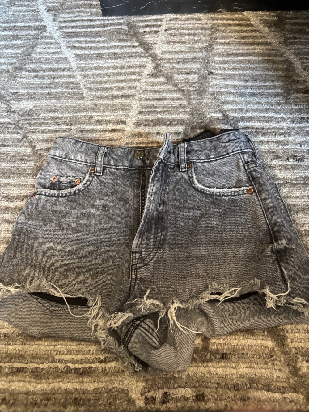 Zara Washed Gray High-Rise Frayed Hem Denim Shorts